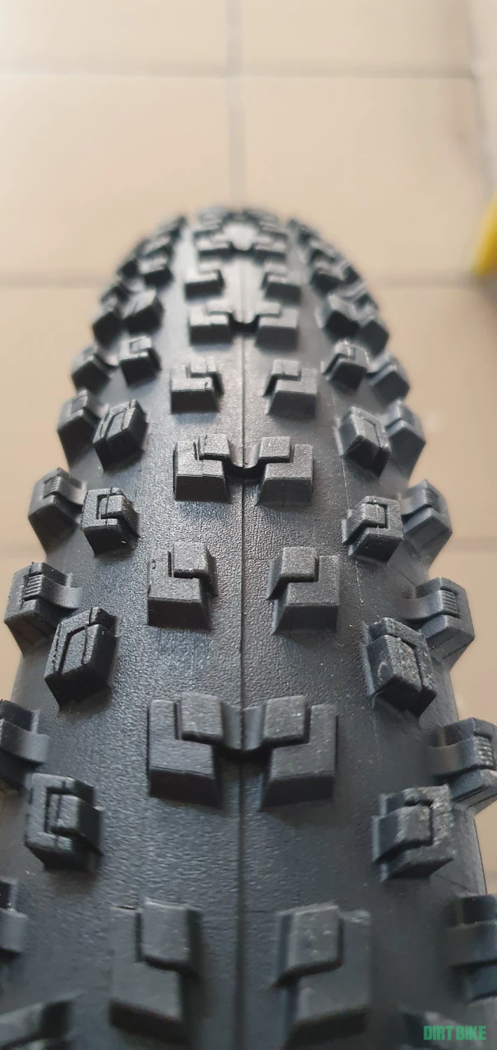 11. Specialized Camber Evo