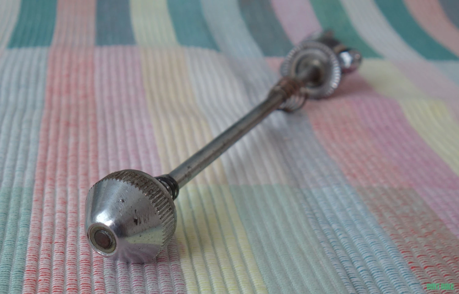 3. Vand quick release Maillard Atom vintage cursiera anii 70 80