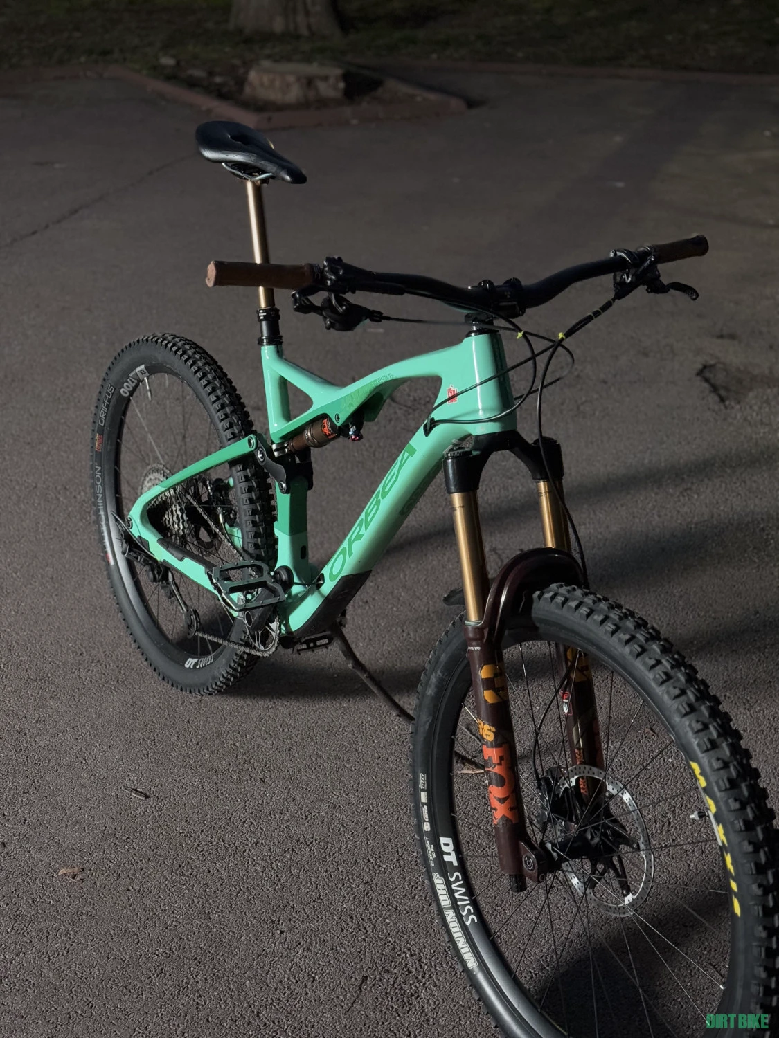 5. Orbea occam am m10 2019 carbon