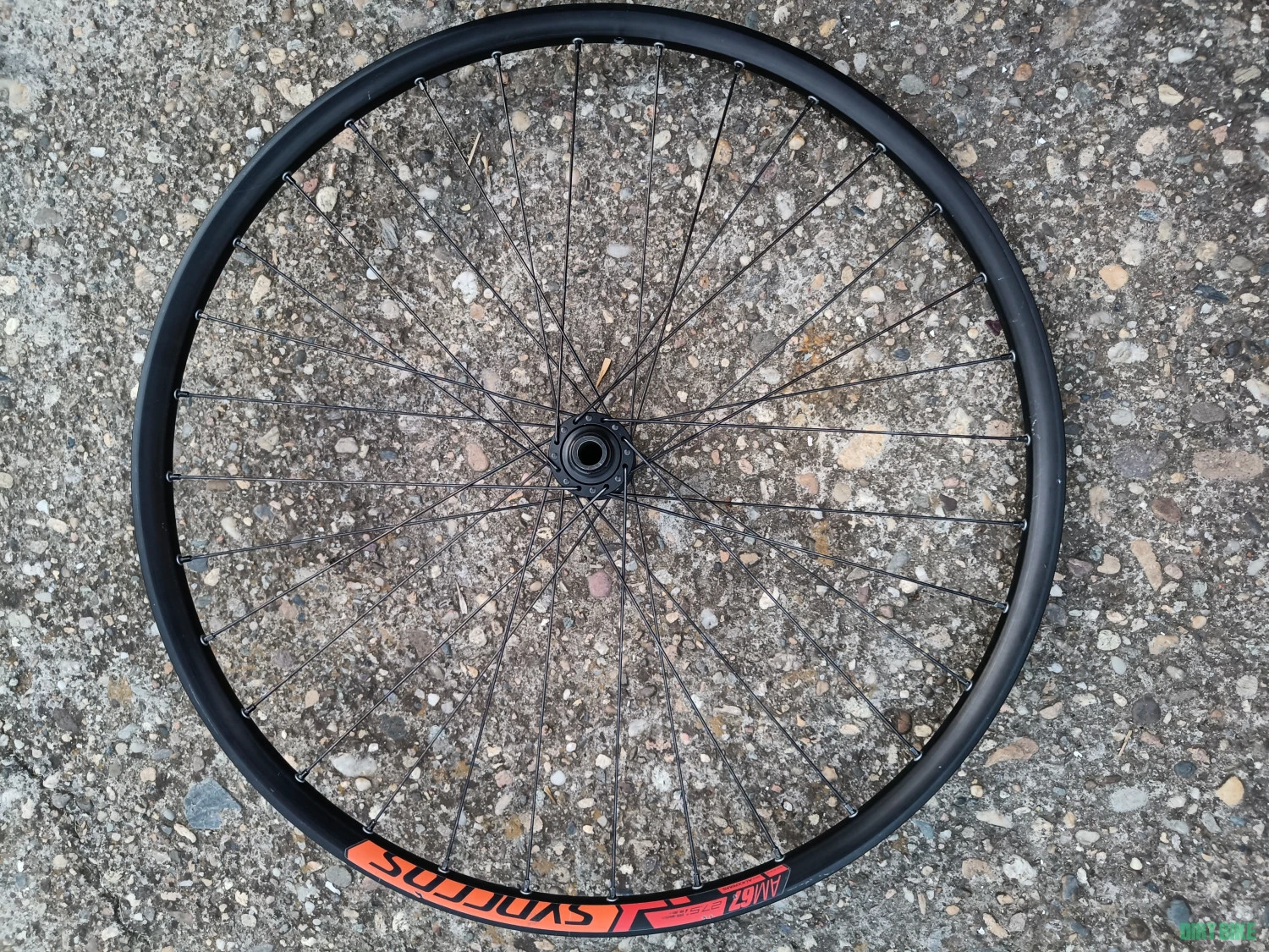 1. Roata fata Mtb 27.5 Syncross AM67