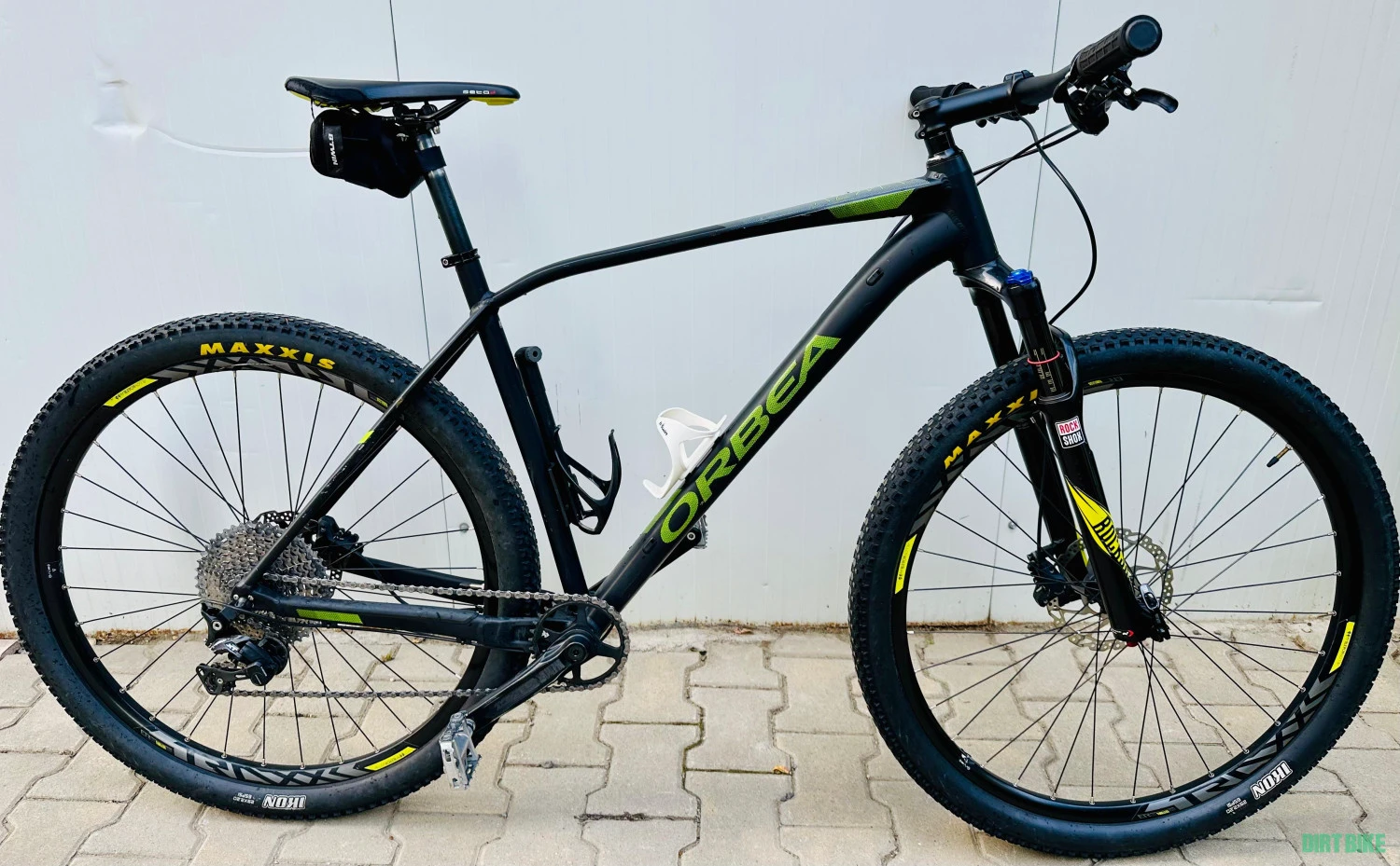 1. Orbea ALMA H30 - XL