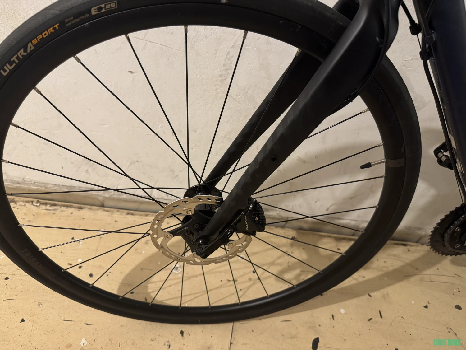 1. Cursiera Triban rc520 shimano 105 7020