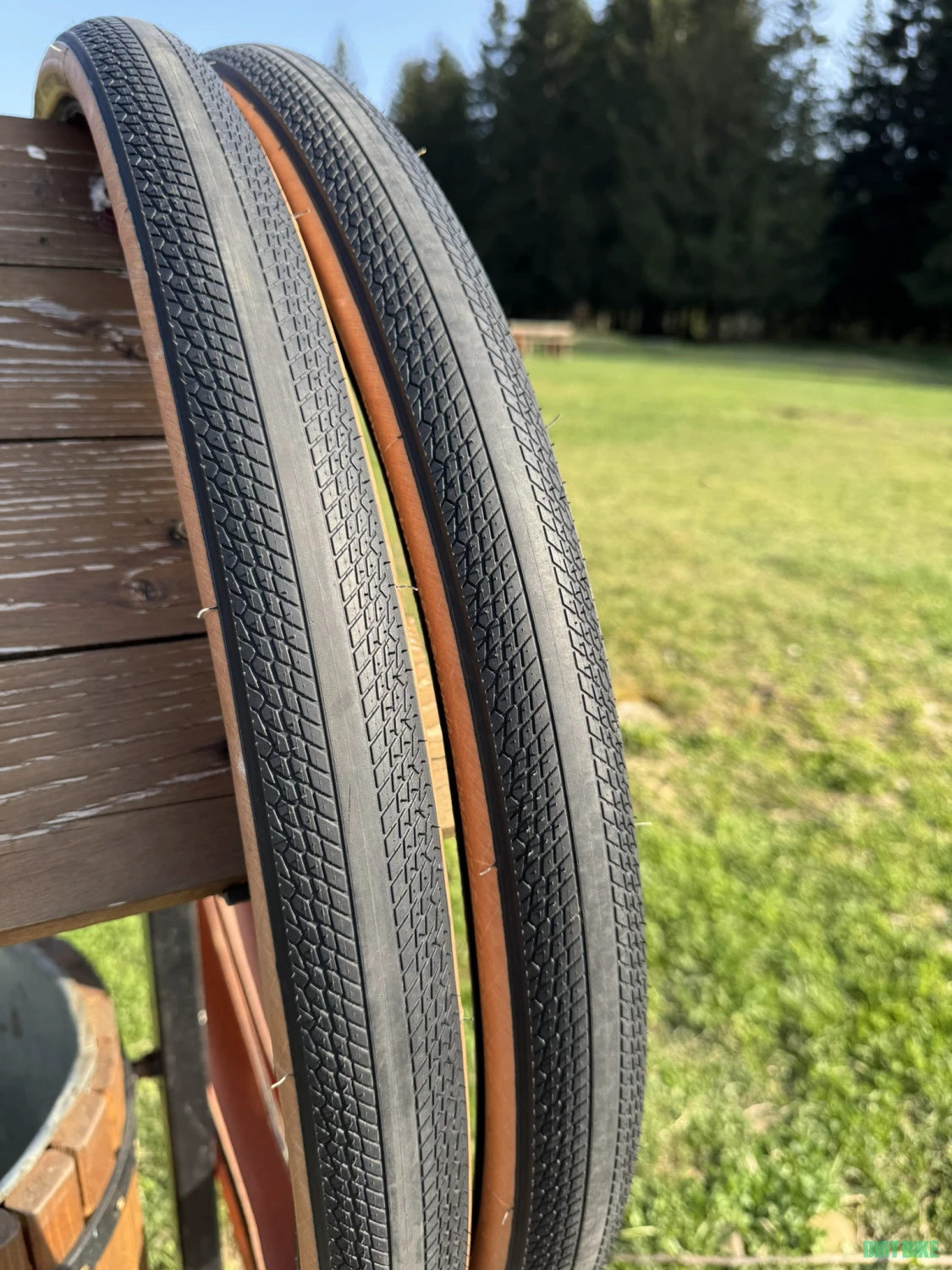 4. Vand set de cauciucuri Michelin Power Adventure 42-622
