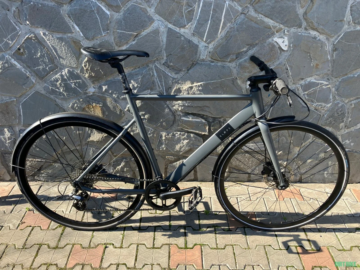 5. Bicicleta de oras Urban Bike Speed 900 Grey L
