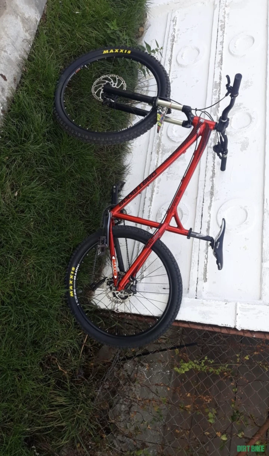3. Bicicletă Dartmoor Primal