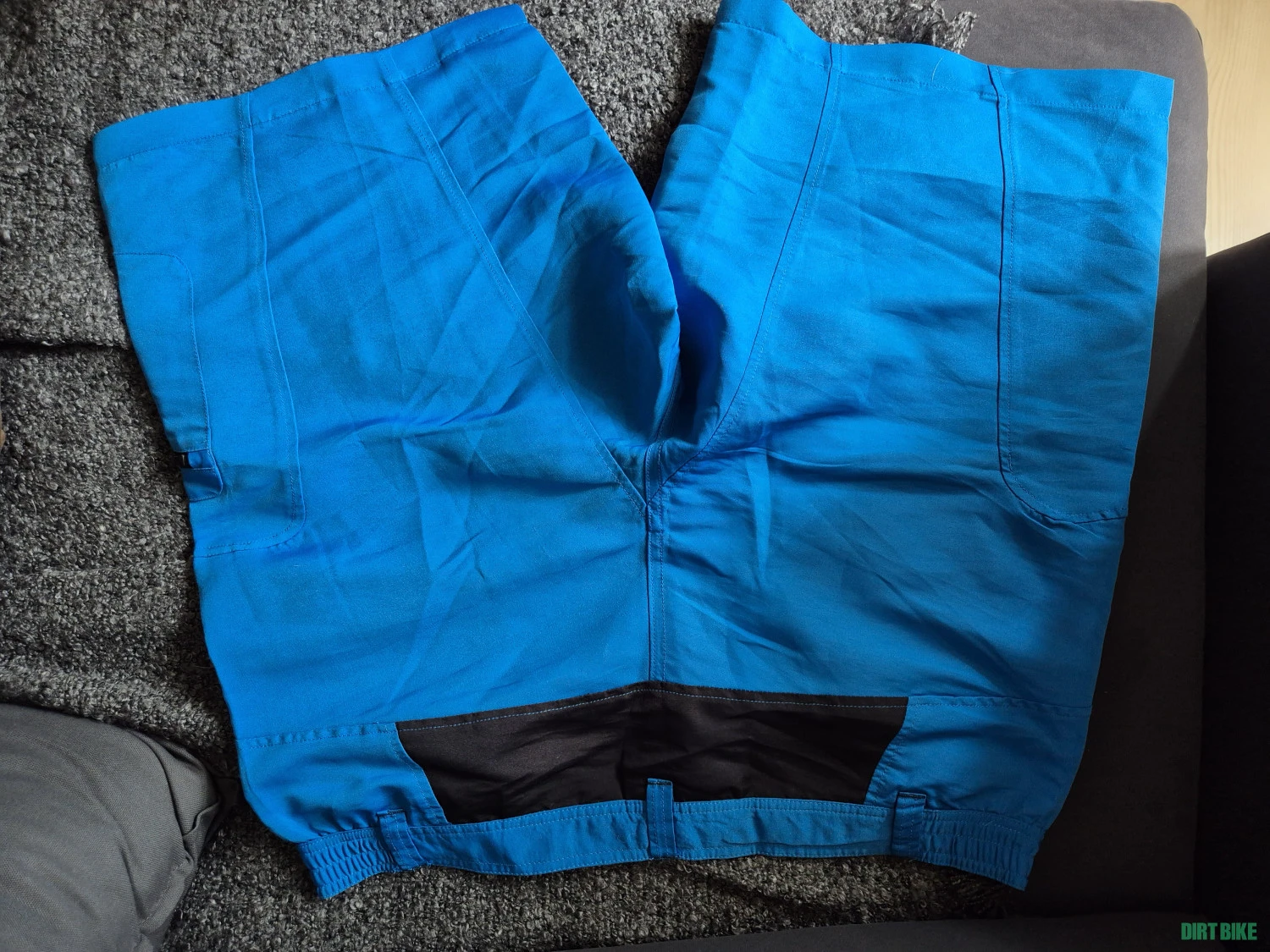 4. Pantaloni scurți MTB Crivit L