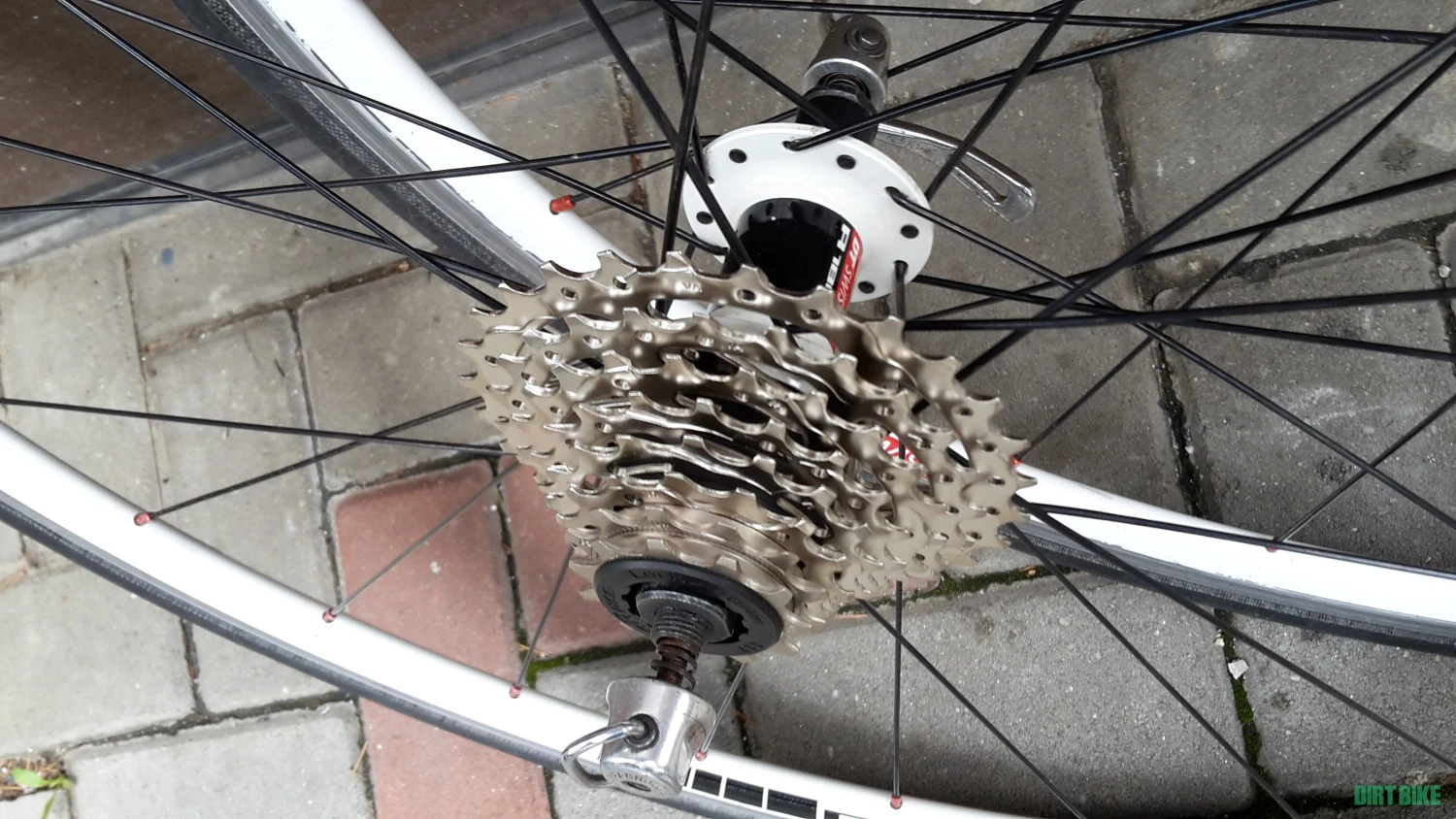 6. Roti curse Dt Swiss 1800 complete