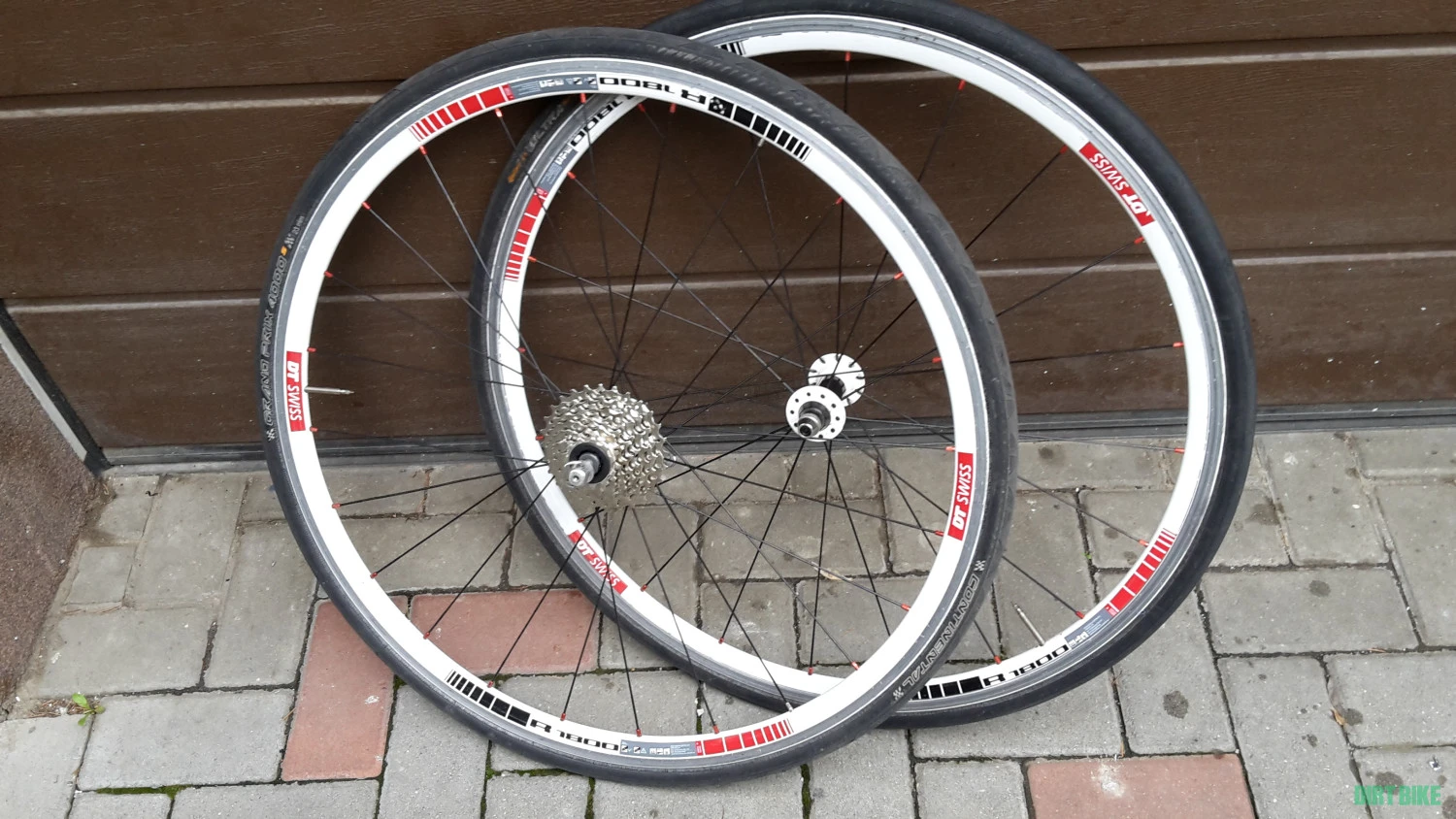 4. Roti curse Dt Swiss 1800 complete