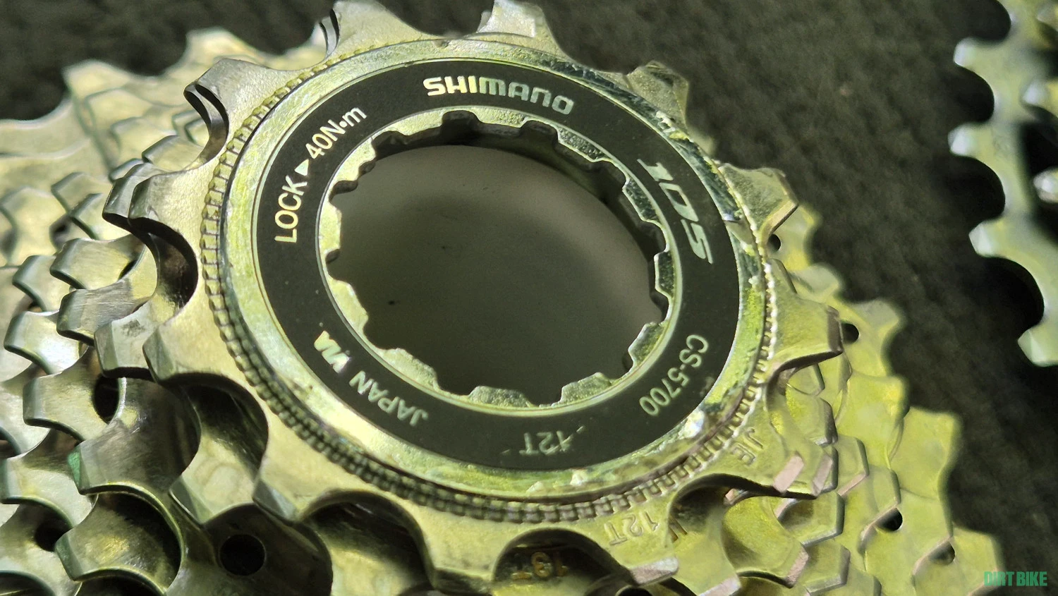 2. Shimano 105 CS 5700 12-27t