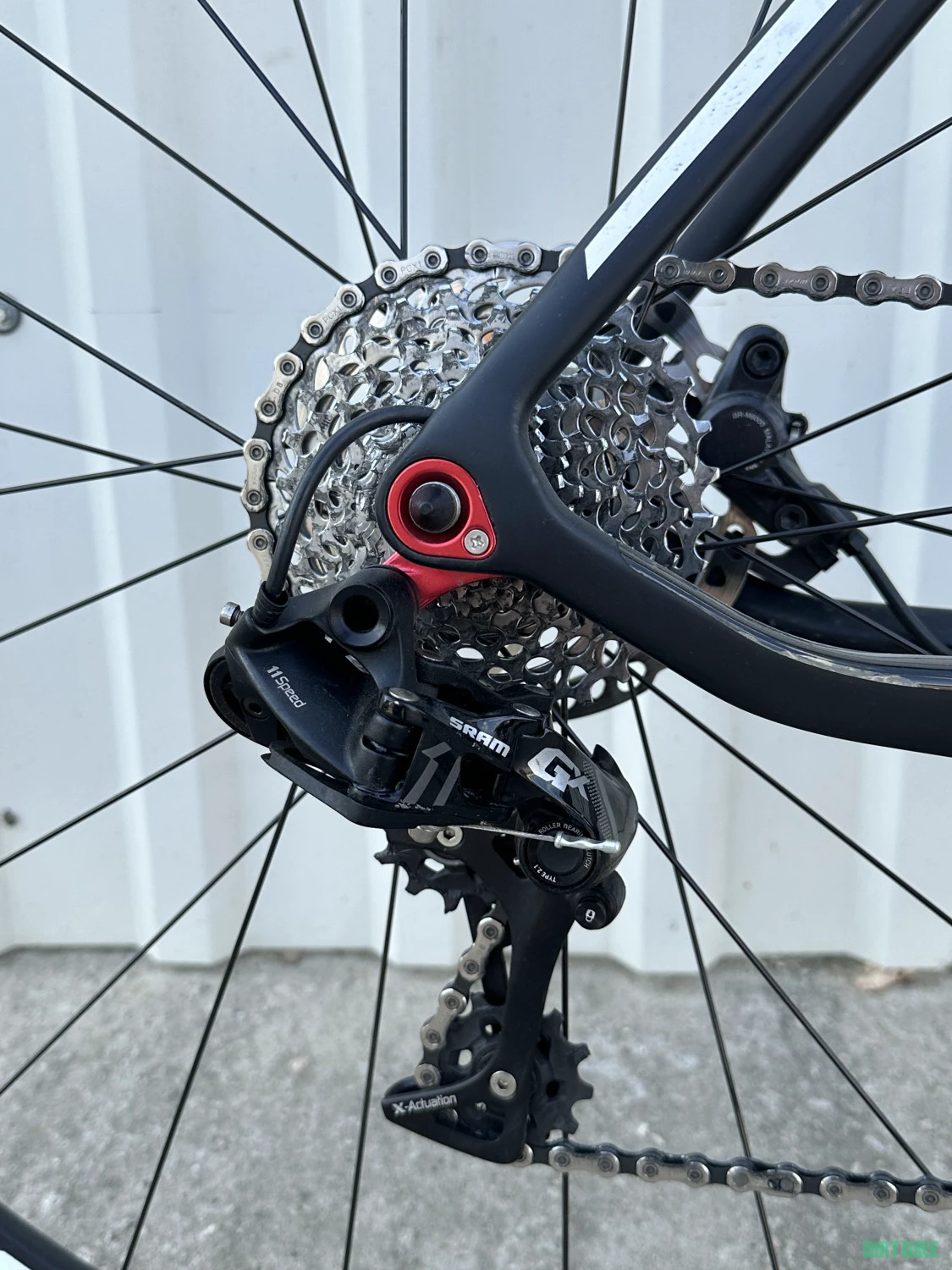 4. Cube Agree C:62 carbon – custom build 1x11, ghidon flat, mărimea 60