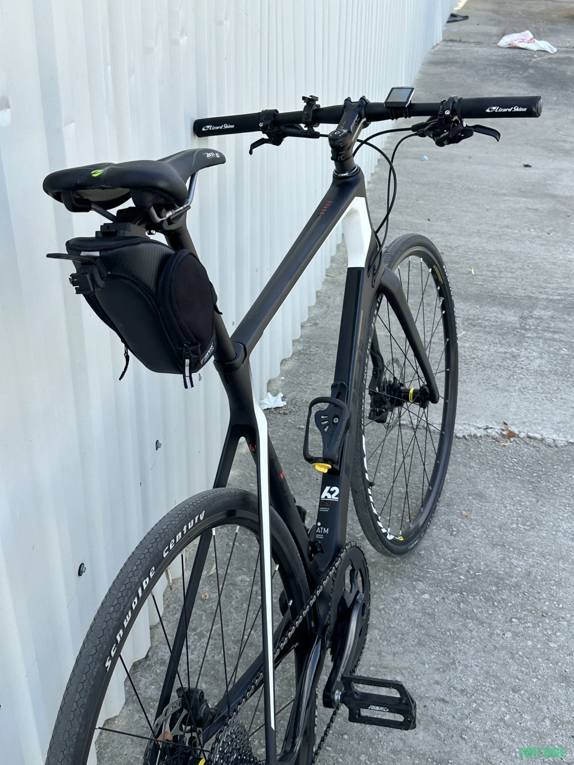9. Cube Agree C:62 carbon – custom build 1x11, ghidon flat, mărimea 60