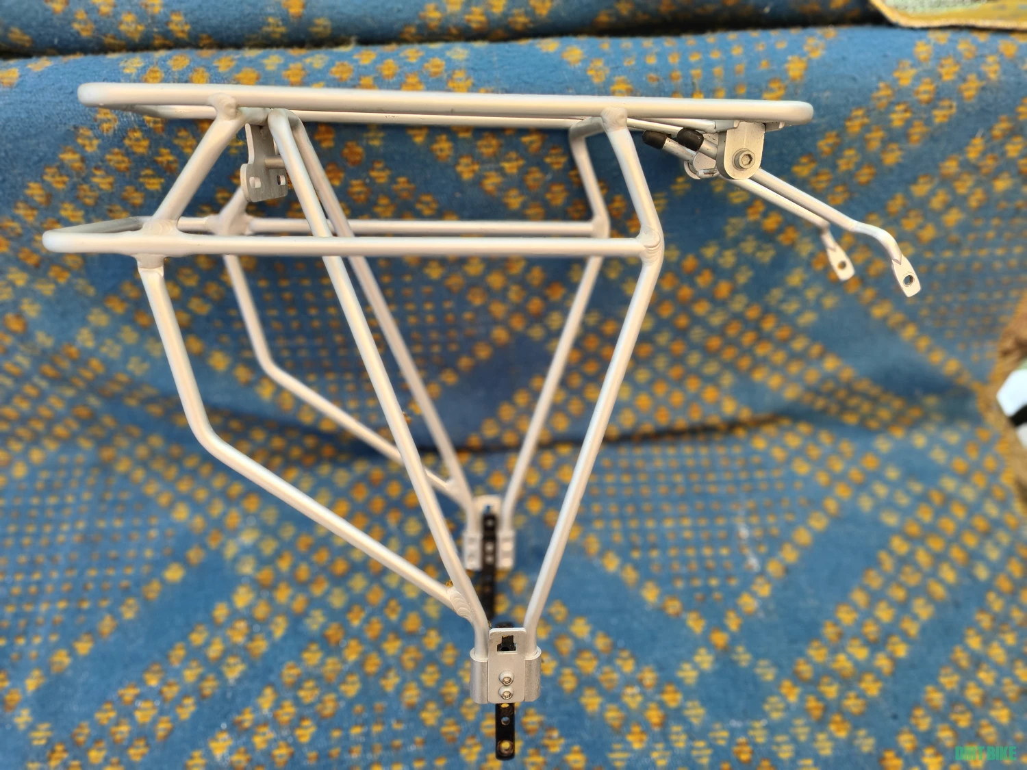 1. Portbagaj aluminiu 26"/28"/29"