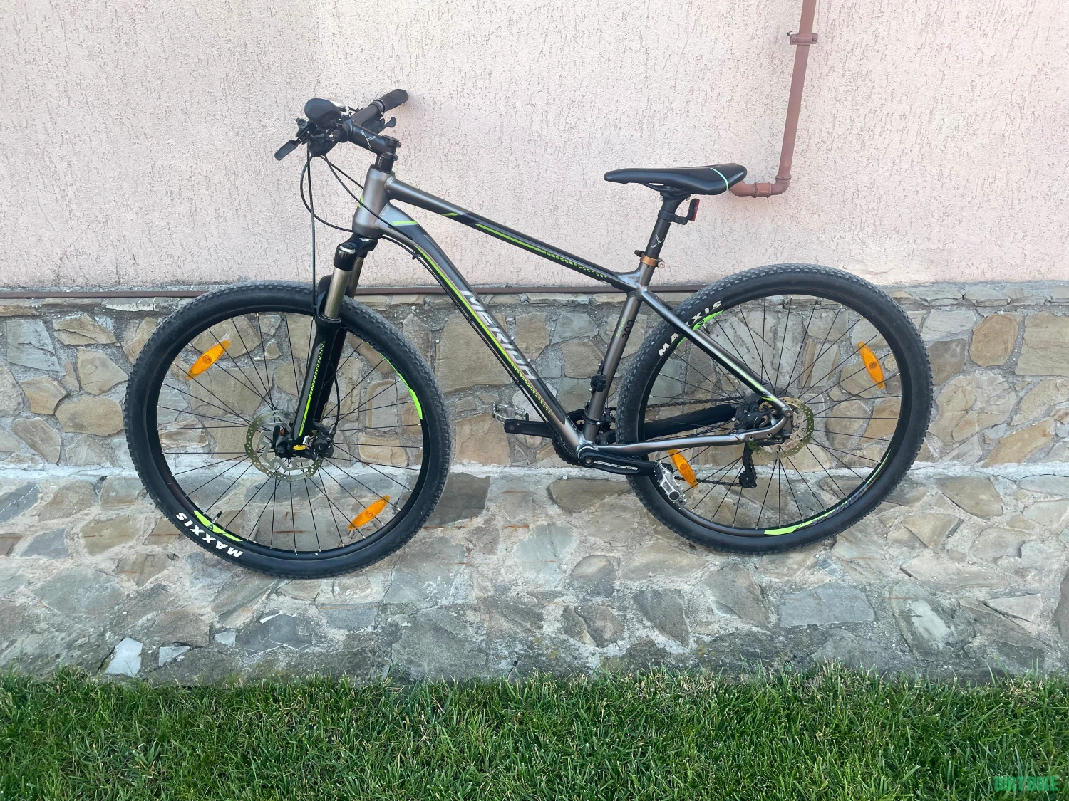 1. Merida Big Nine 300