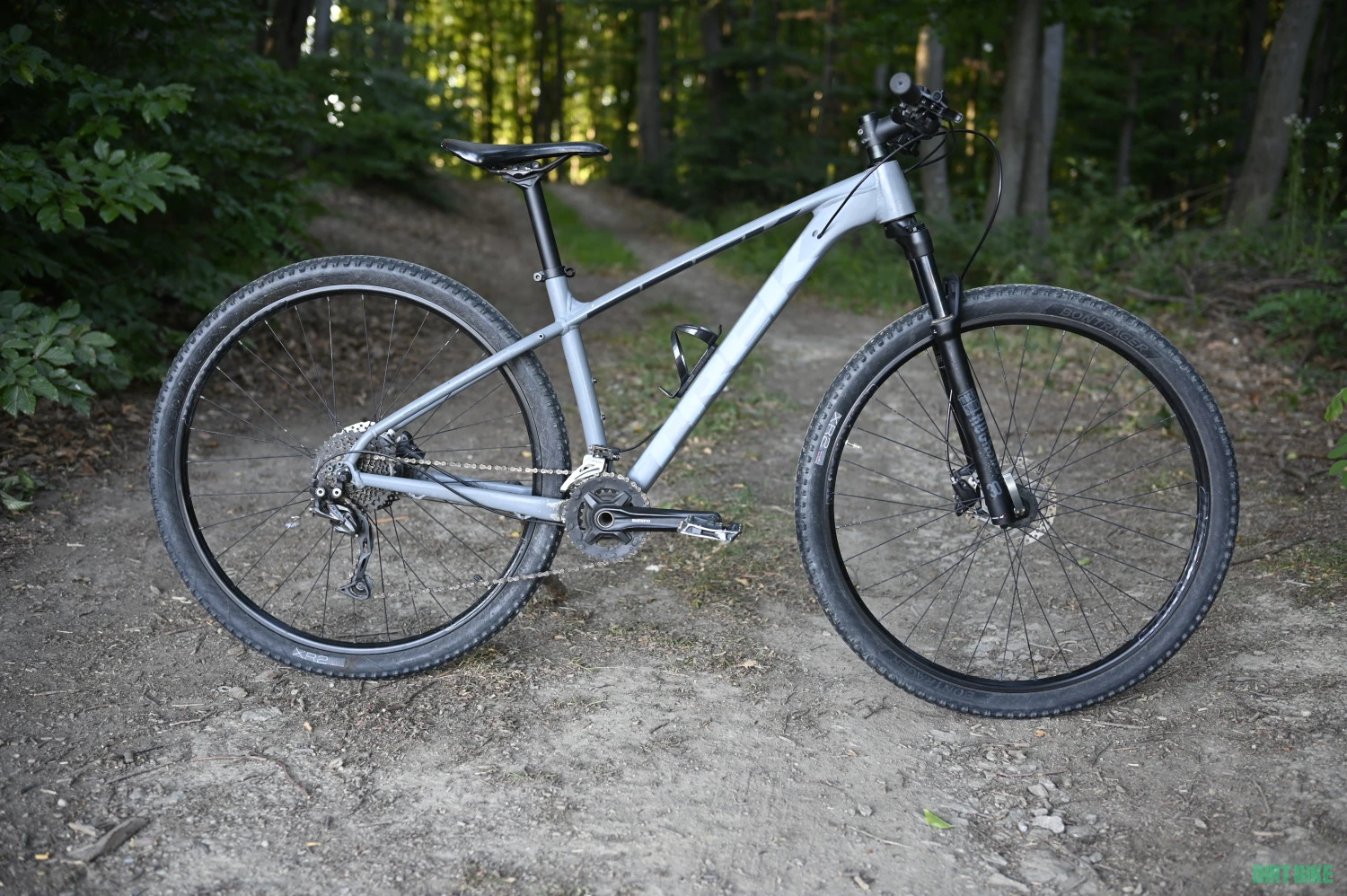 1. Vand bicicleta Trek Xcaliber 7 29"