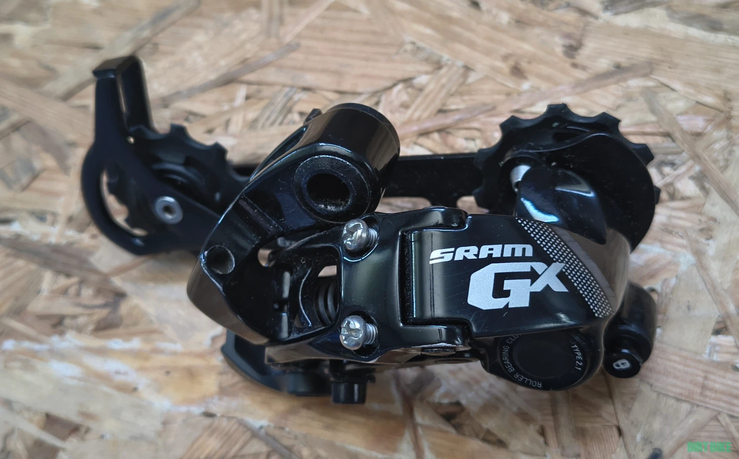 1. Schimbator pinioane 10viteze SRAM GX