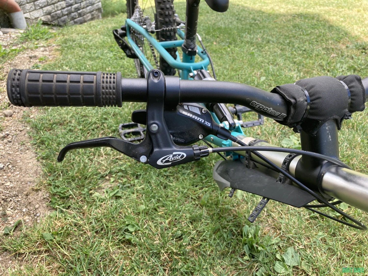 4. Atas-Remorca bicicleta TOUT TERRAIN model STREAMLINER
