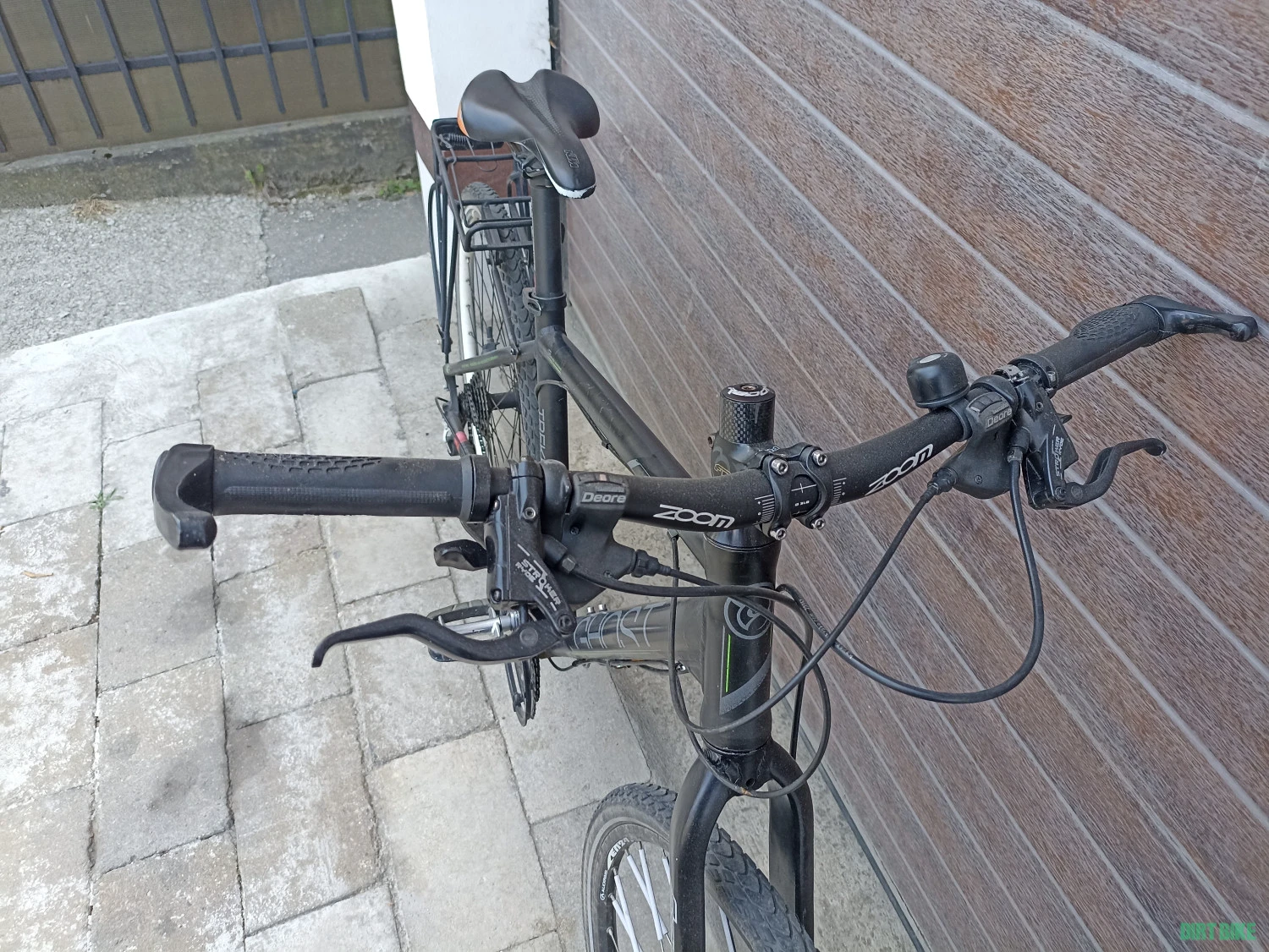 6. Ghost trekking bike roti 28