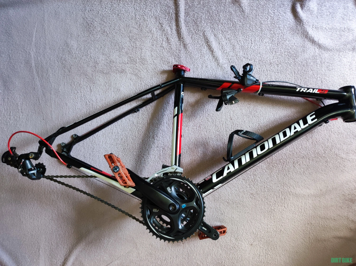 1. Cadru Cannondale Trail 5 roata 26''