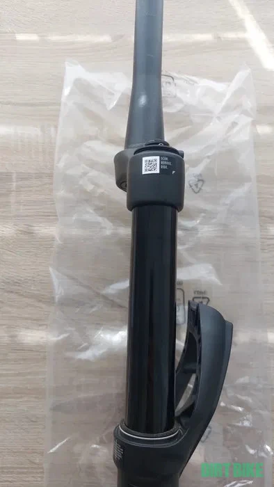 3. Marzocchi Z2 29' 140mm Boost Tapered (1 1/8- 1 1/2)