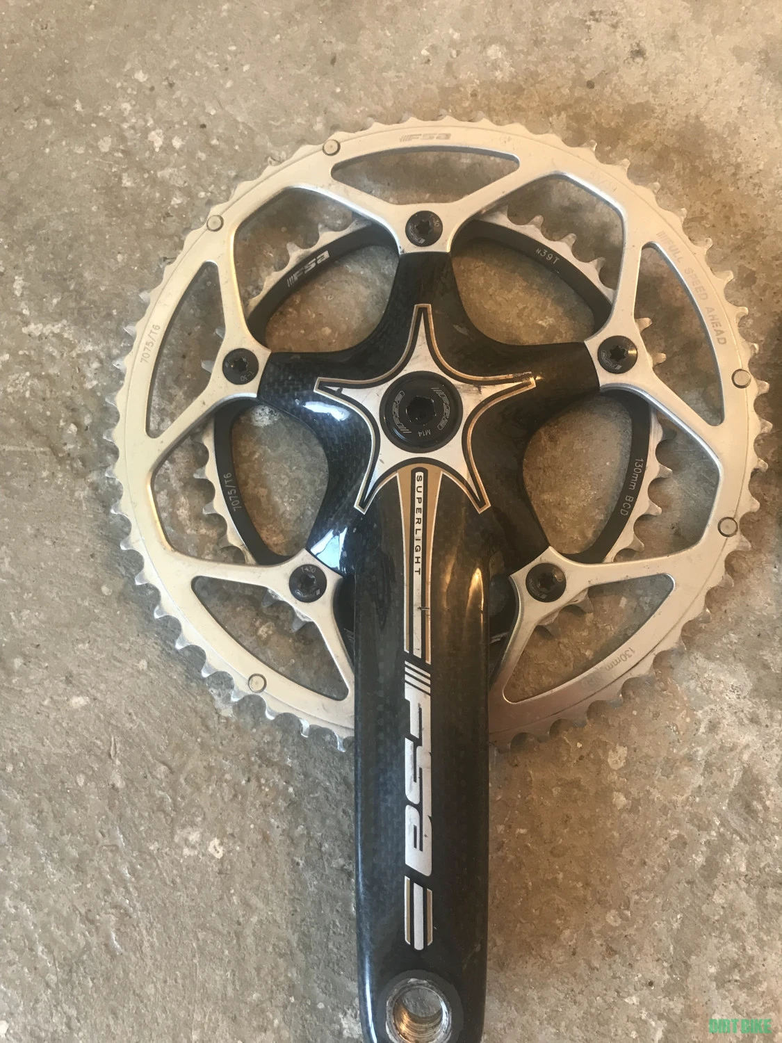 1. Angrenaj cursiera FSA Superlight 9,10V