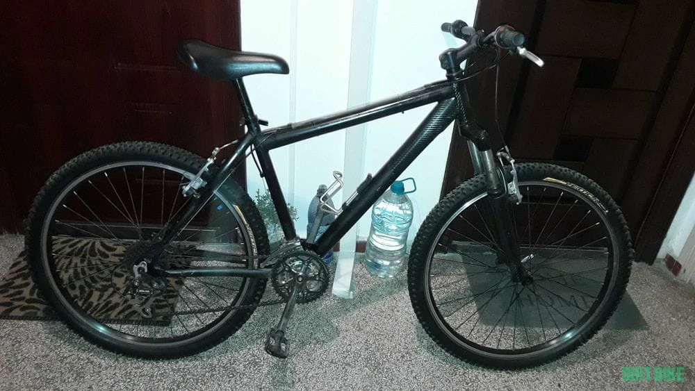 1. Bicicleta FOCUS suspensie fata