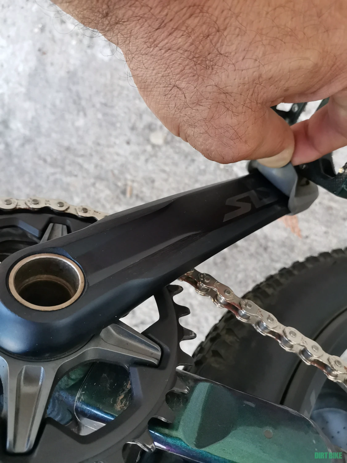 2. Vând bicicletă dirt Trek Ticket