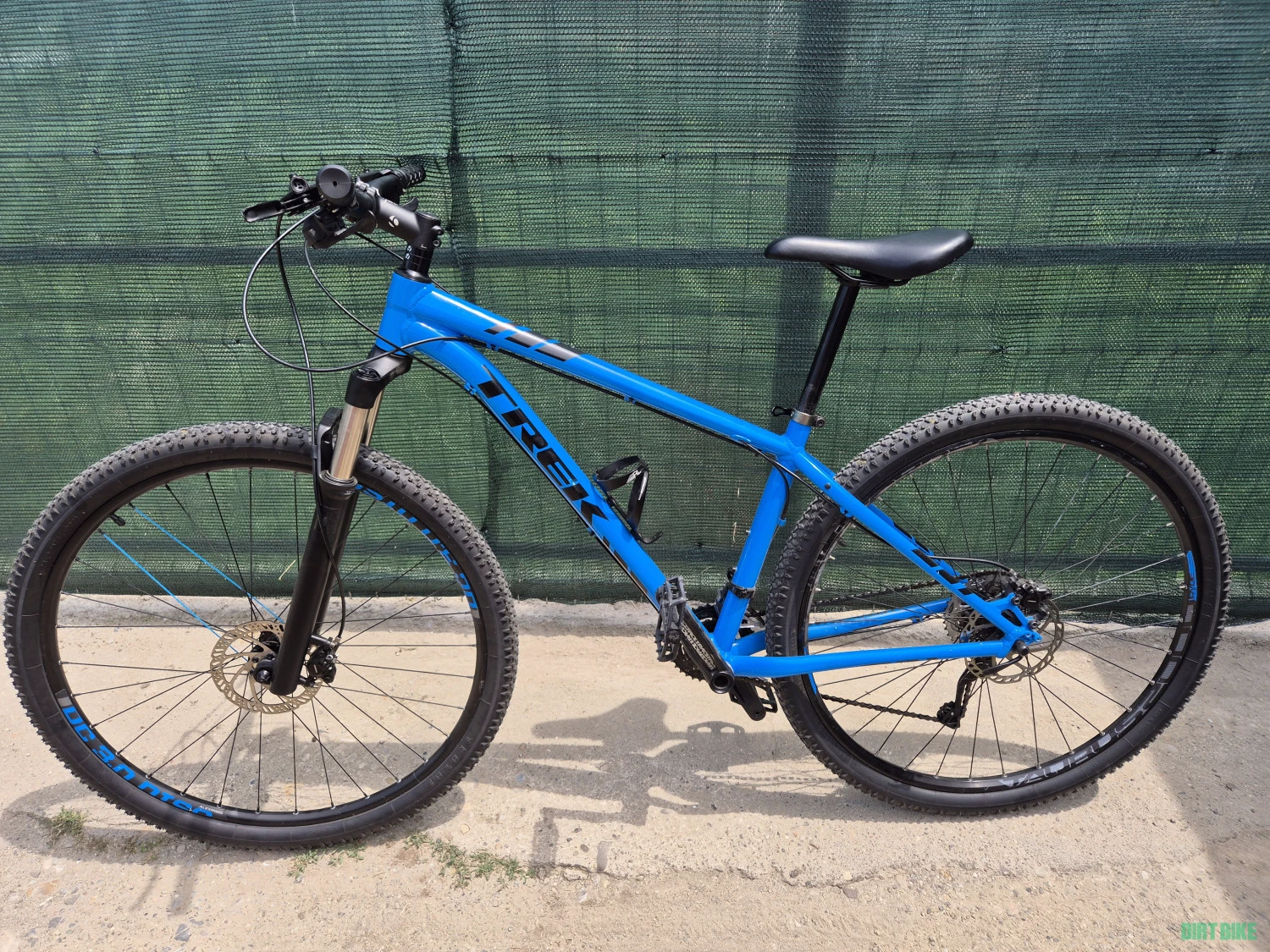 3. Vand Bicicleta X-Caliber 9