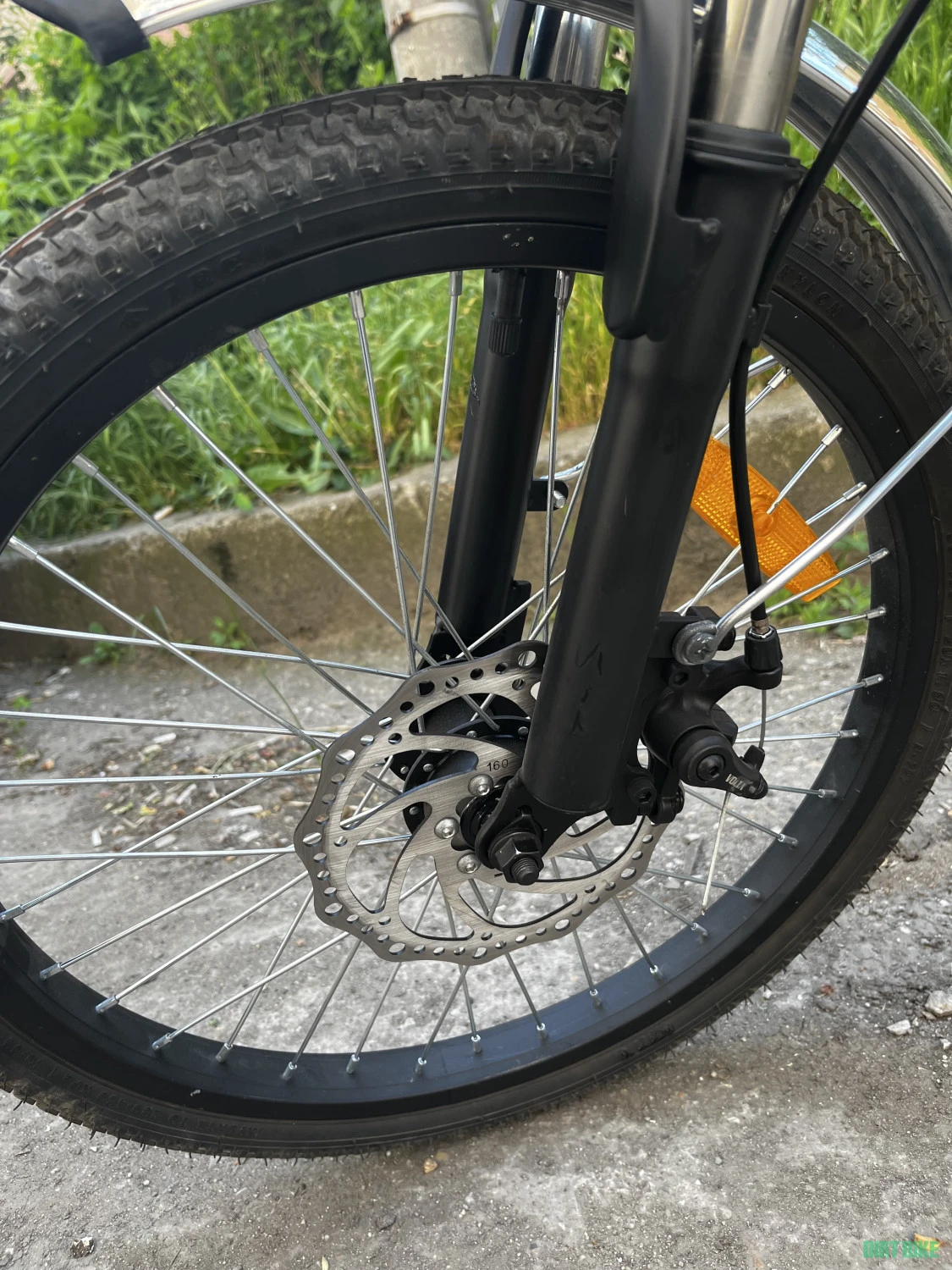 8. Bicicleta electrica Volta VB