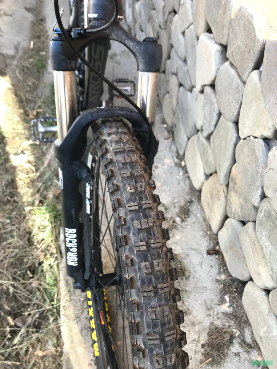 11. Bicicleta mtb Kross Level A8
