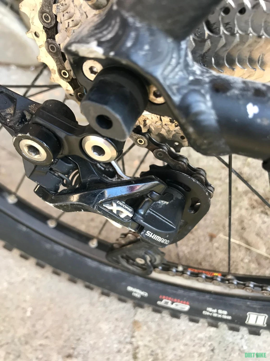 9. Bicicleta mtb Kross Level A8