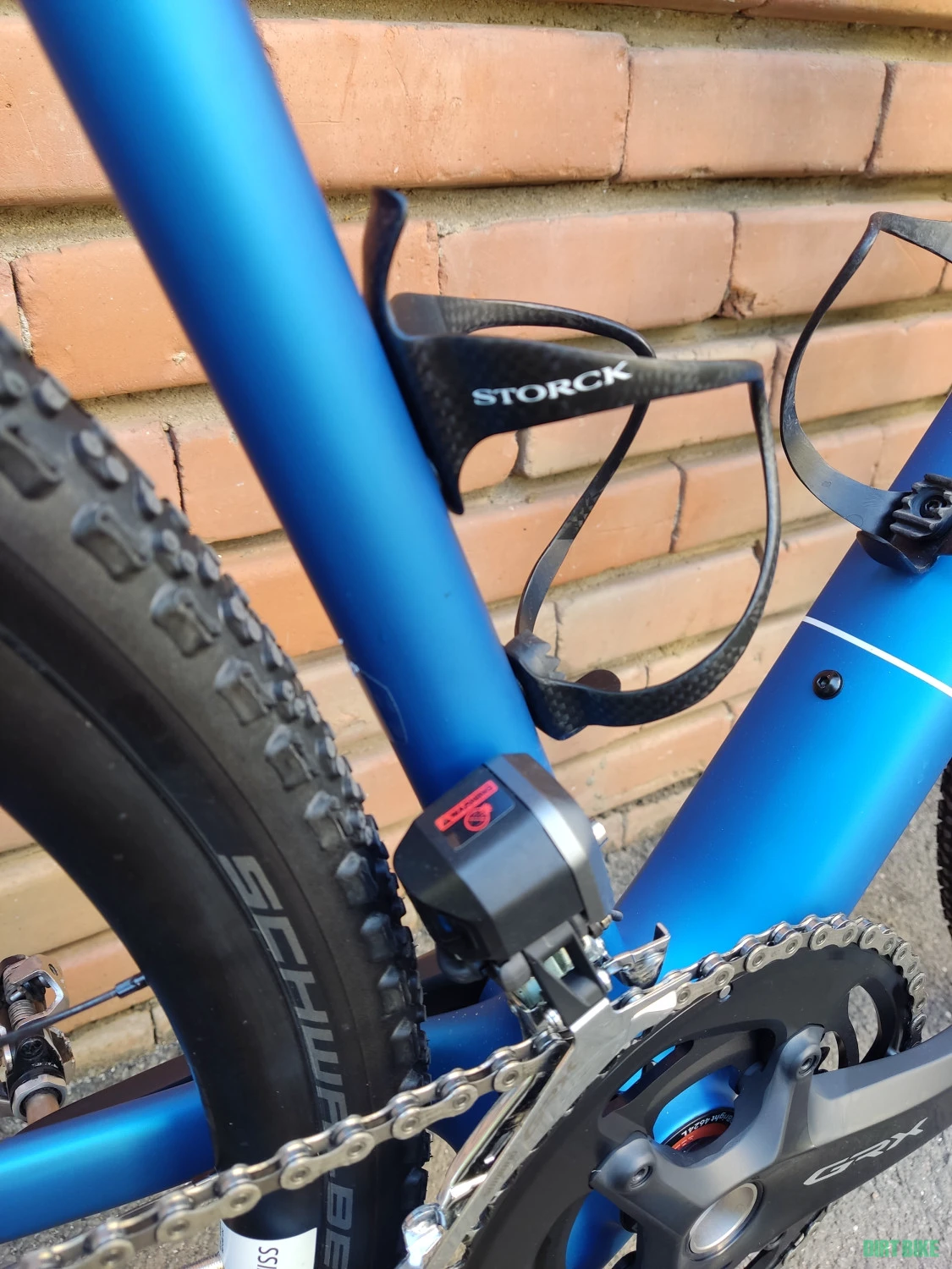 10. Gravel Storck GRIX Pro Carbon, 2x11 Shimano GRX DI2, Fox 32TC