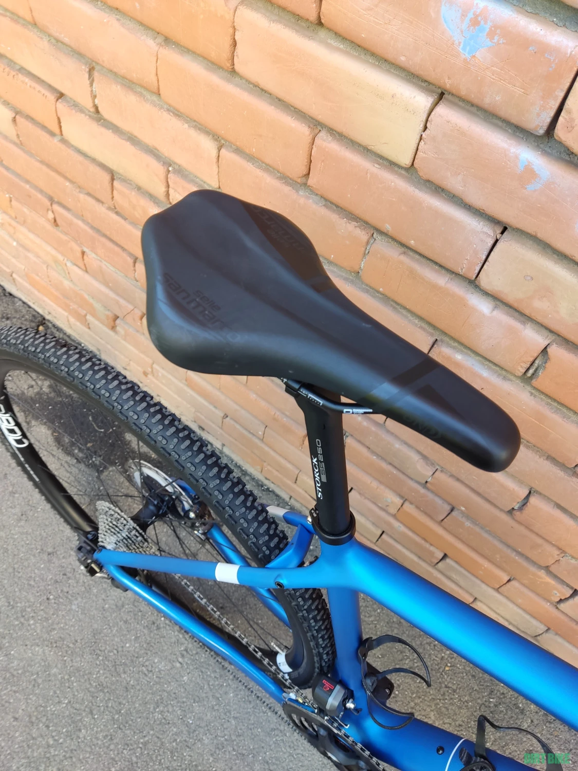9. Gravel Storck GRIX Pro Carbon, 2x11 Shimano GRX DI2, Fox 32TC