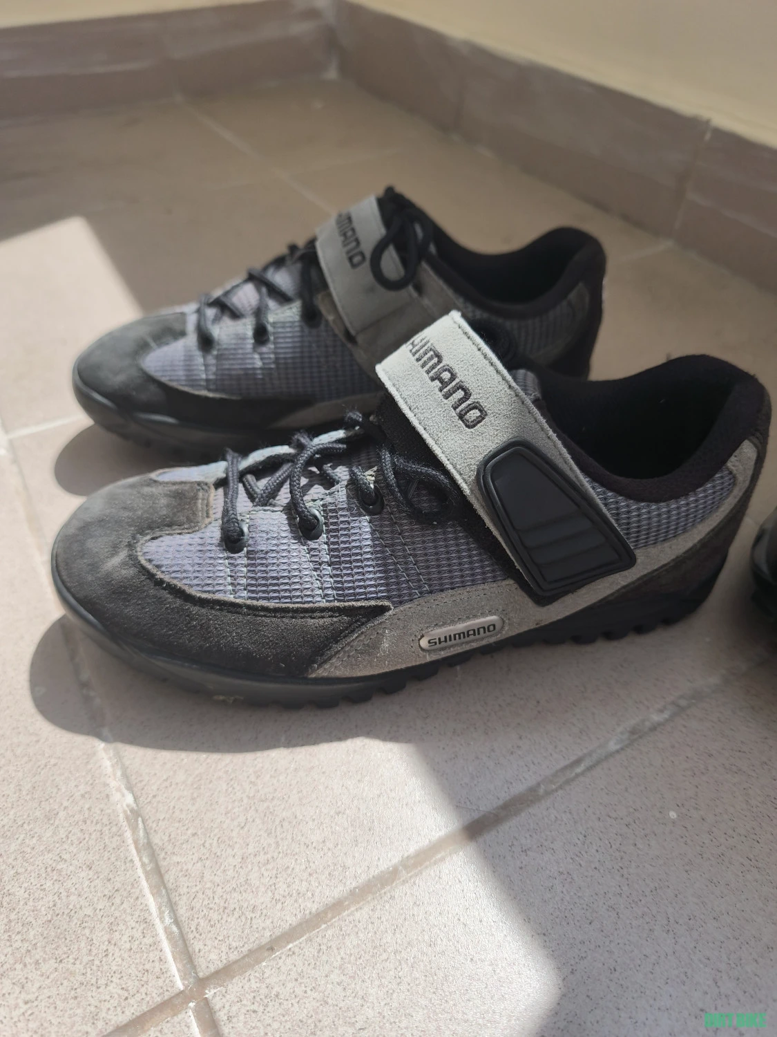 1. Pantofi Shimano Spd