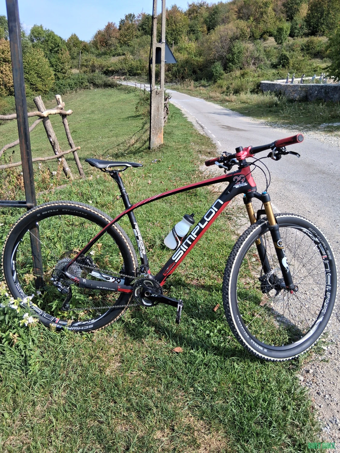 1. 8Mtb carbon Simplon Razor Blade 29