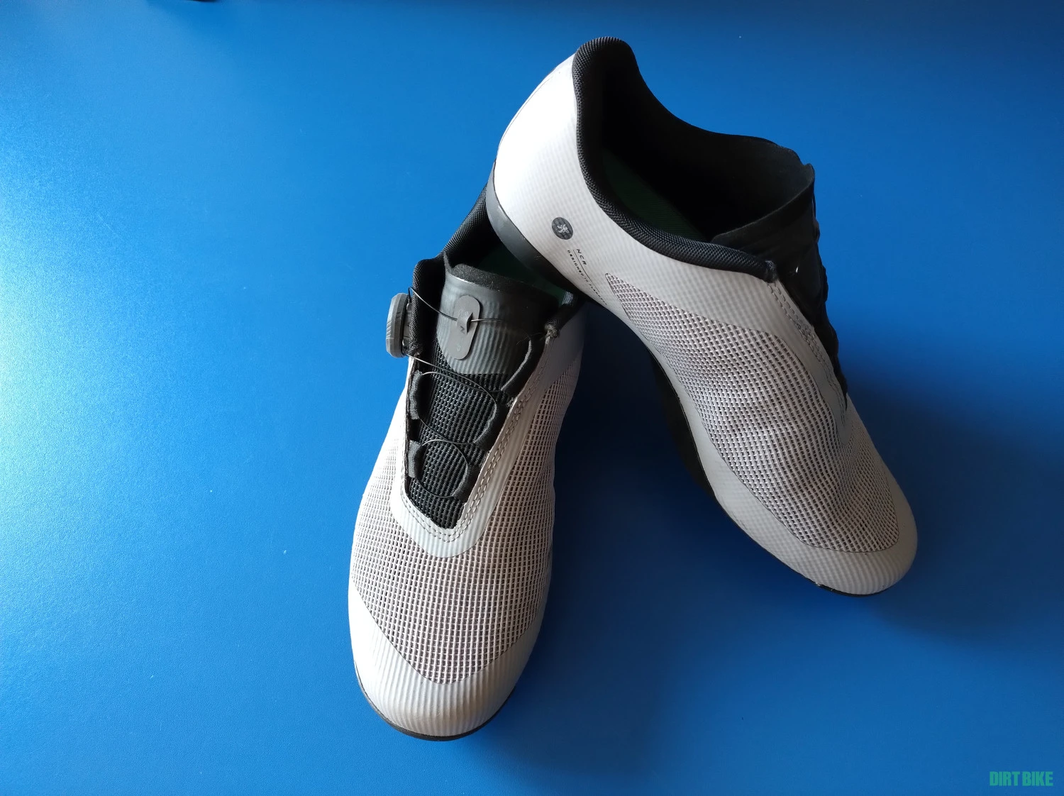 1. Pantofi Van Rysel NCR Air (gri)