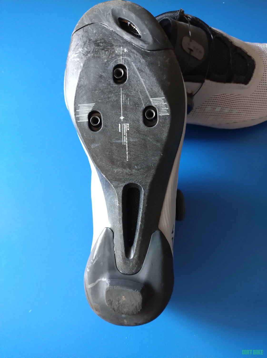 7. Pantofi Van Rysel NCR Air (gri)
