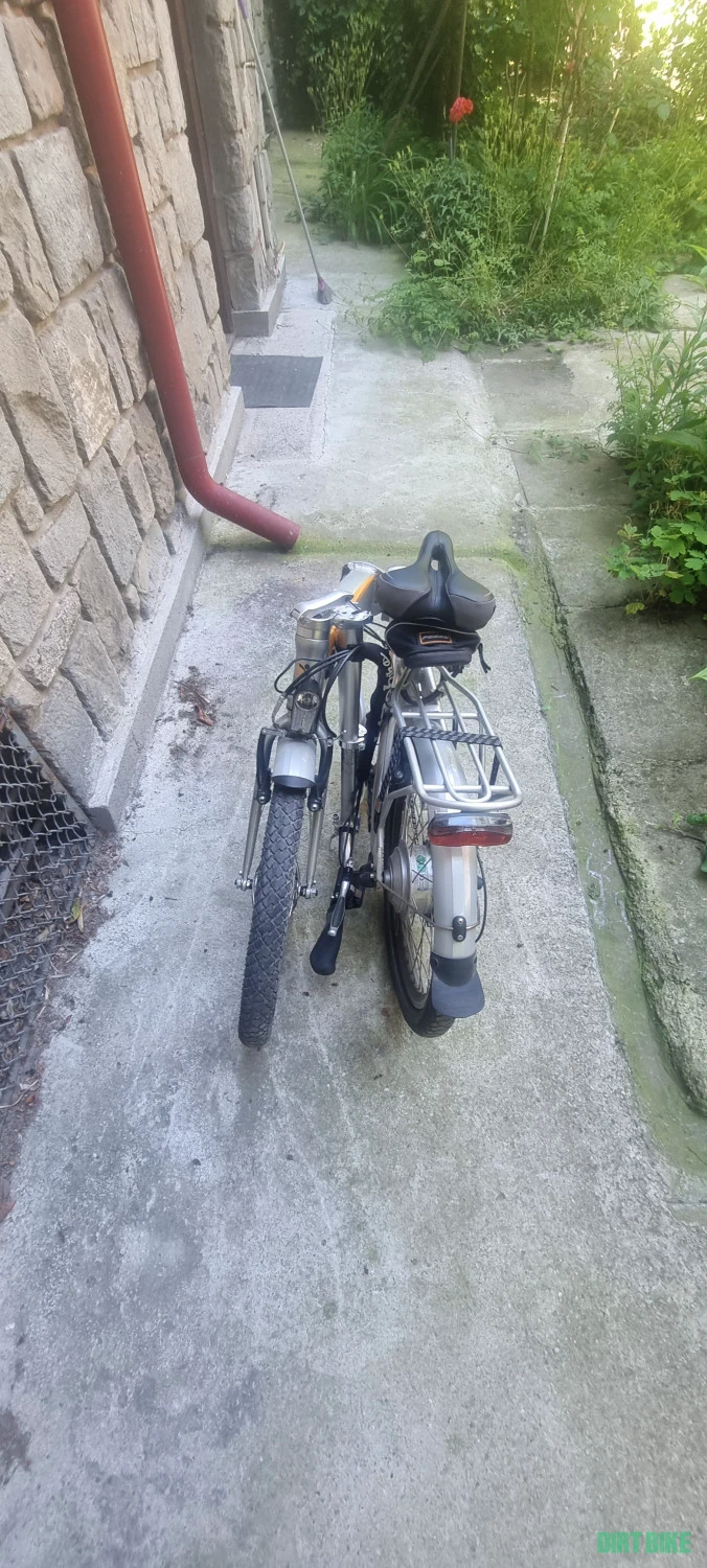 8. Bicicleta electrica pliabila Bizobike 7 Premium