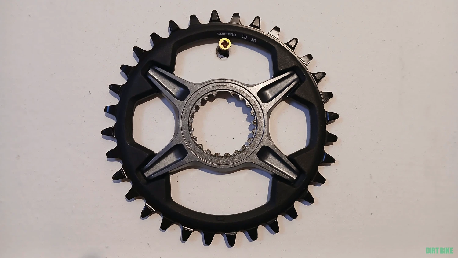 1. Foaie angrenaj Direct Mount Boost Shimano SM-CRM75 (SLX) 32 dinti, 12 viteze, pentru pedalier cu chainline de 52 mm.