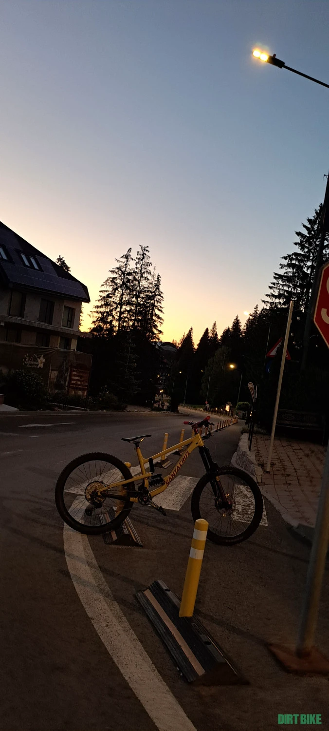 7. Santa cruz Nomad al 4 custnom