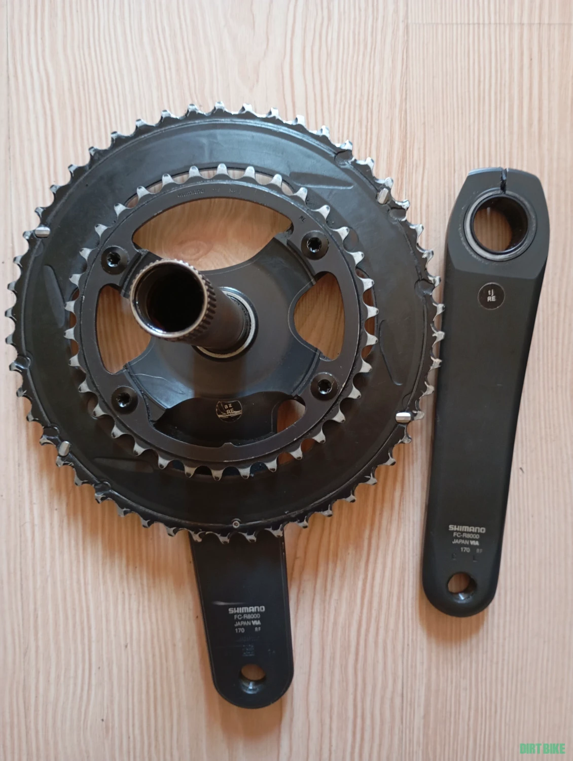 1. Angrenaj Shimano Ultegra R800