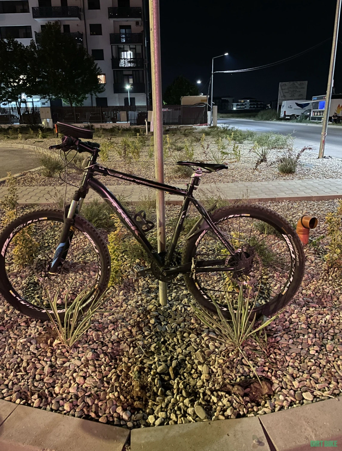 1. Trek series 3 2011