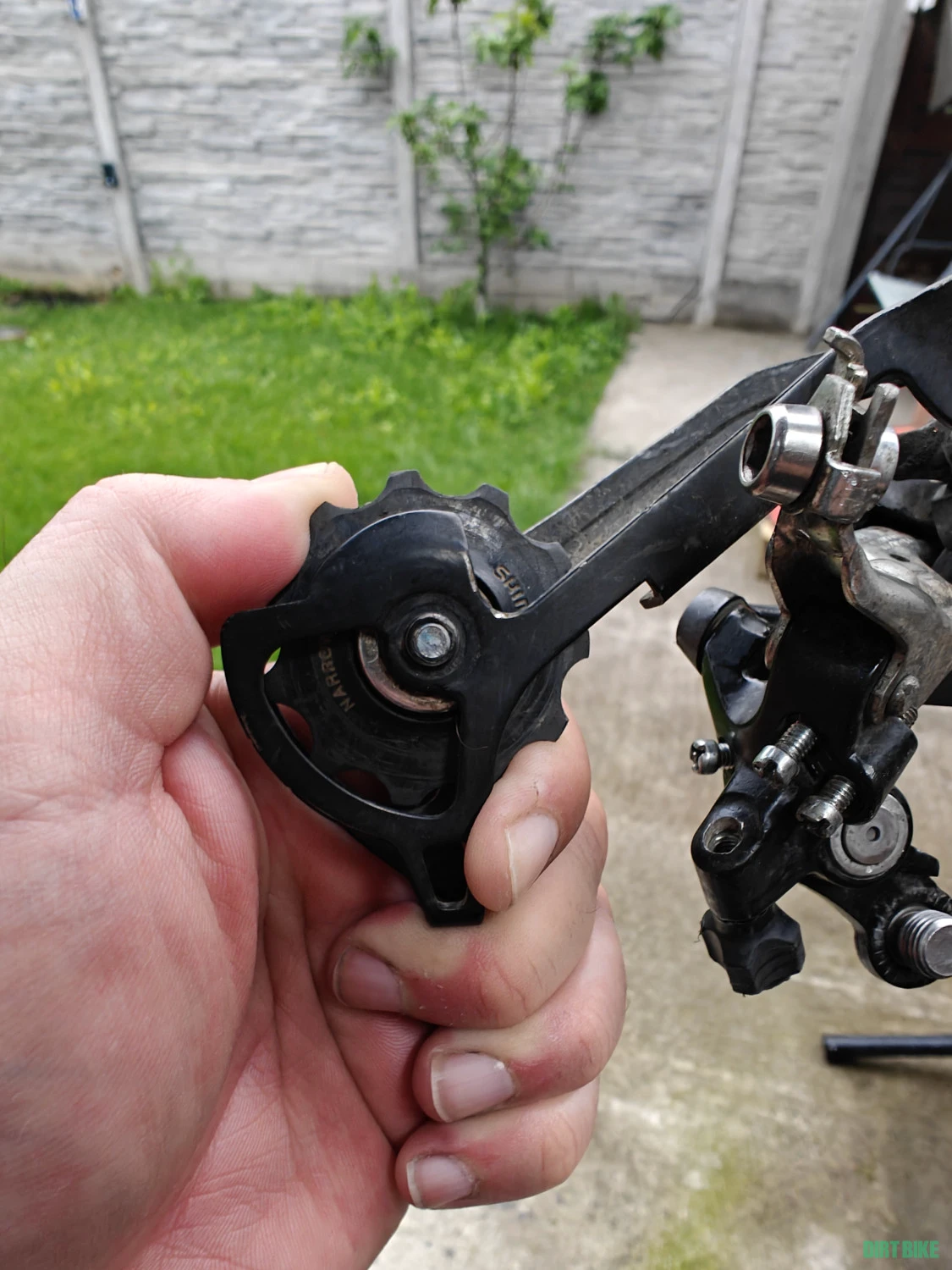 5. Vand schimbator spate pinioane 9 viteze Shimano Altus!