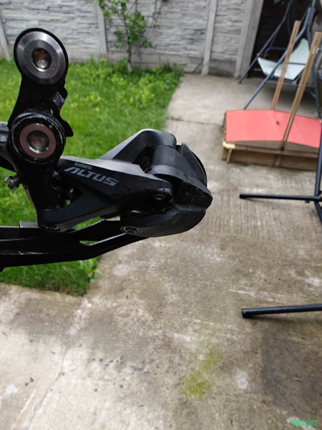2. Vand schimbator spate pinioane 9 viteze Shimano Altus!