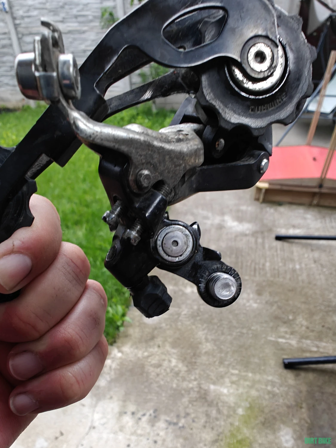 6. Vand schimbator spate pinioane 9 viteze Shimano Altus!
