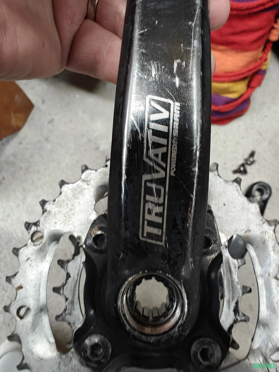 3. Vand angrenaj pedalier SRAM Truvativ X-Flow, 2 foi, stare buna!