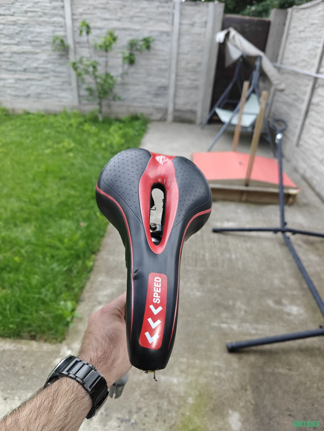 8. Vand tija sa M-Wave aluminiu, colier strangere, adaptor tija + sa!