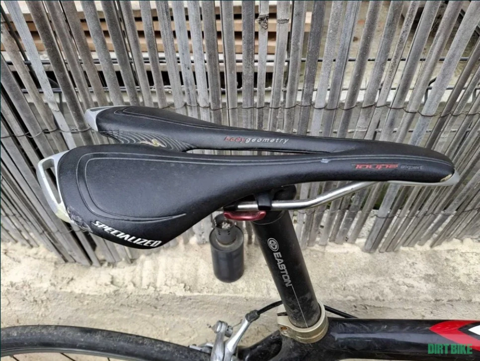4. Bicicleta cursiera carbon Token Corsa Ultegra/105 2x10 Viteze