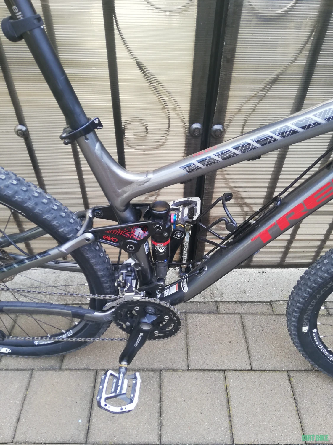 2. Vand MTB full suspension TREK Complete Fuel EX 8 29
