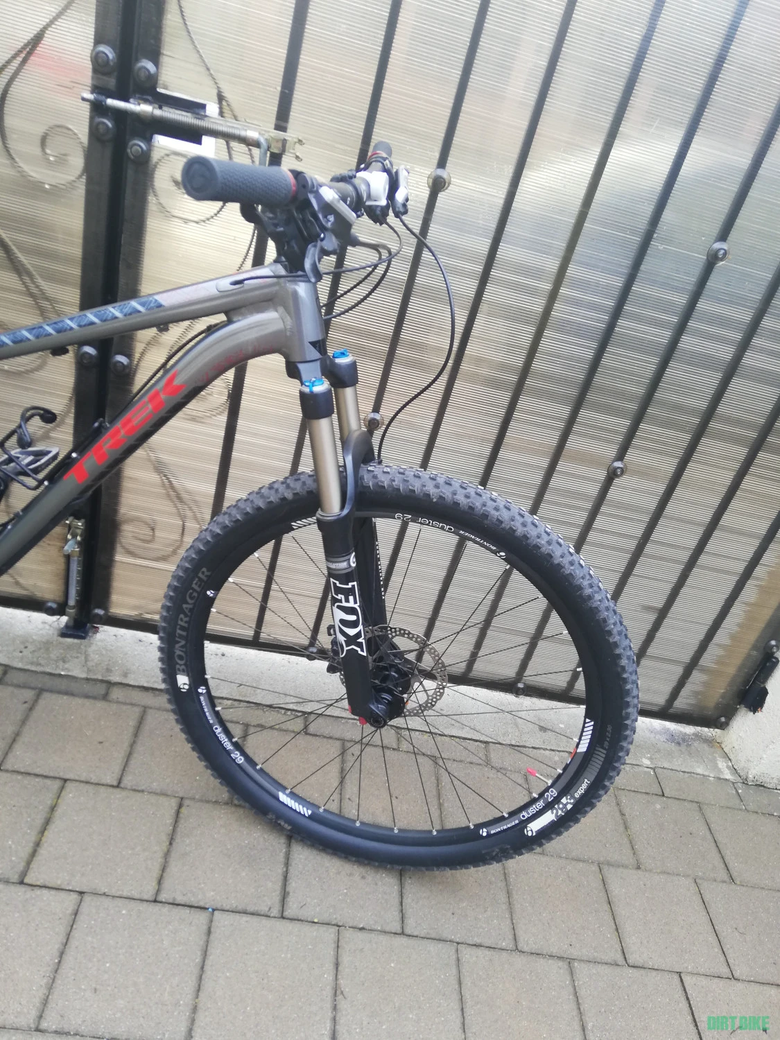 7. Vand MTB full suspension TREK Complete Fuel EX 8 29