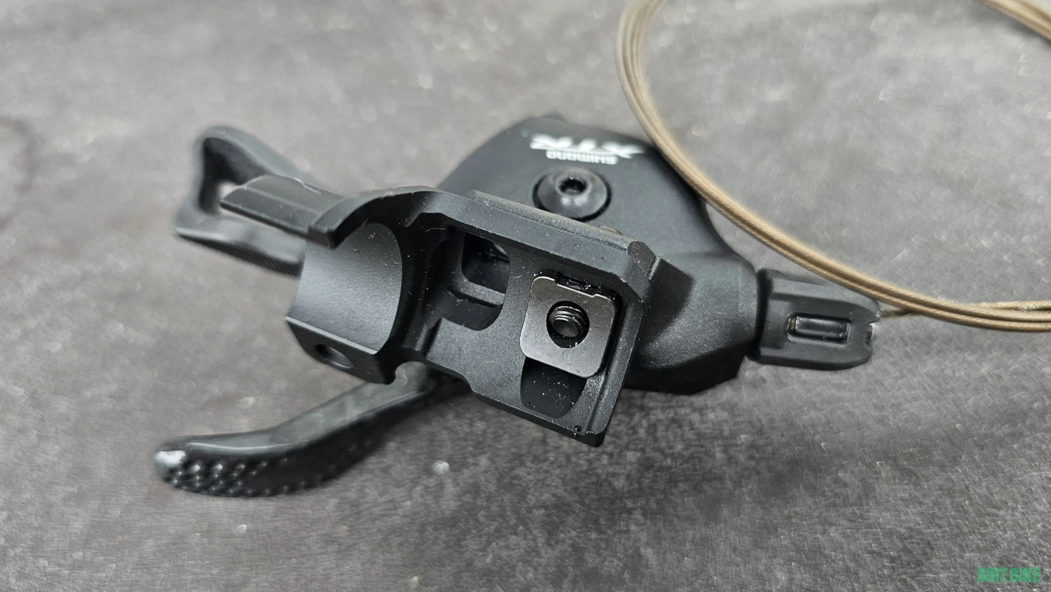 2. Maneta schimbator Shimano XTR SL-M9000 Stanga 2/3v, + cablu si